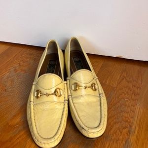 Vintage Gucci loafers - cream patent leather horsebit - size 36 1/2